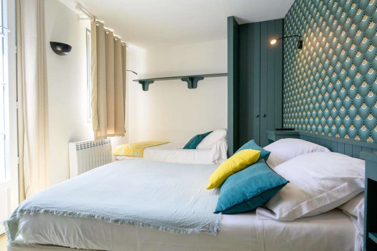 Hotel Le Clocher Ars-en-Re Ruang foto