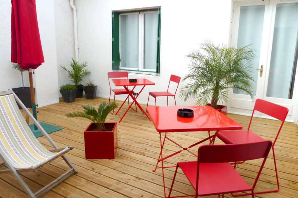 Hotel Le Clocher Ars-en-Re Bagian luar foto